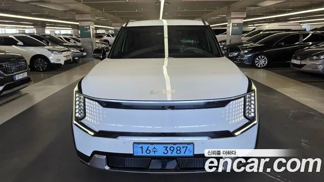 KIA EV9 — из Кореи под ключ