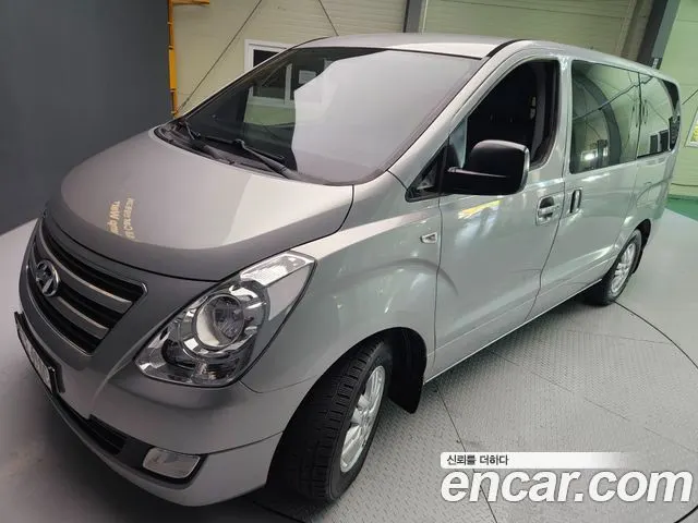 HYUNDAI GRAND STAREX — из Кореи под ключ