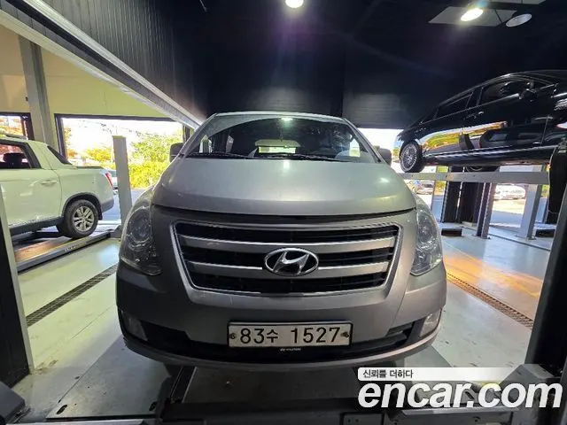 HYUNDAI GRAND STAREX — из Кореи под ключ