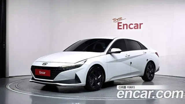 HYUNDAI AVANTE HYBRID — из Кореи под ключ