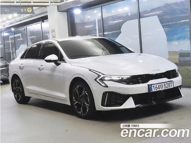 KIA K5 — из Кореи под ключ