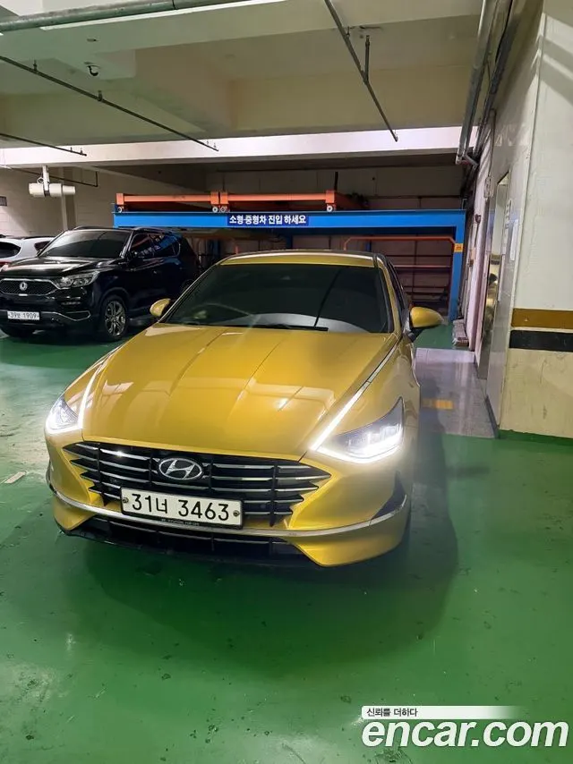 HYUNDAI SONATA 2020 — 139 000 км, золотистый, Корея — под ключ — фото 3