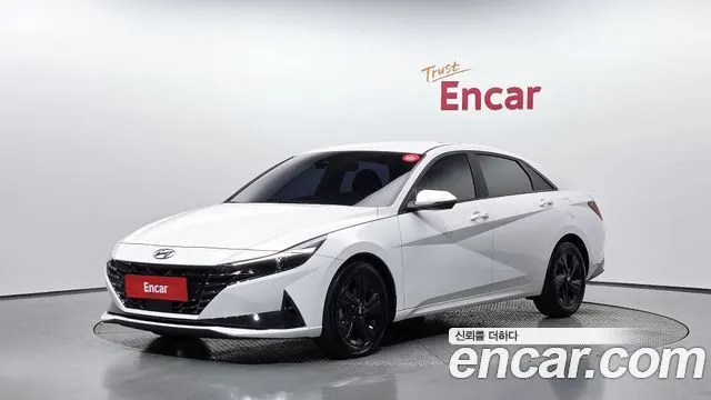 HYUNDAI AVANTE HYBRID — из Кореи под ключ