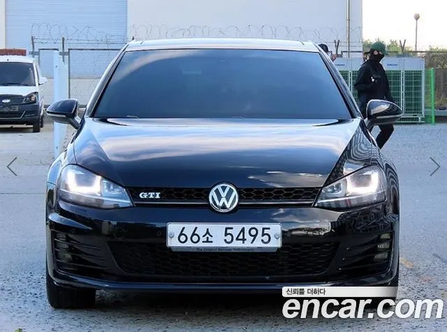 VOLKSWAGEN GOLF — из Кореи под ключ