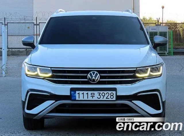 VOLKSWAGEN TIGUAN ALLSPACE — из Кореи под ключ