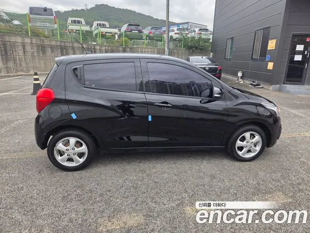CHEVROLET SPARK 2017 — 92 635 км, чёрный, Корея — под ключ — фото 7