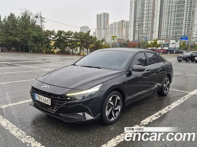 HYUNDAI AVANTE HYBRID — из Кореи под ключ