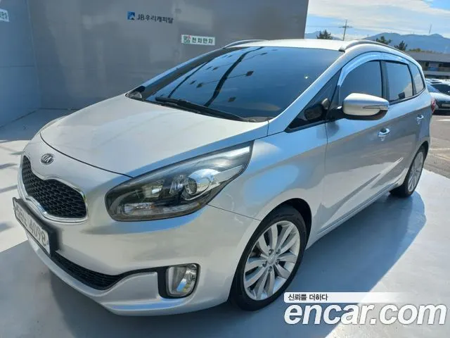 KIA CARENS — из Кореи под ключ