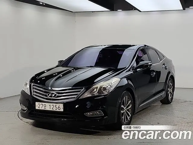 HYUNDAI GRANDEUR — из Кореи под ключ