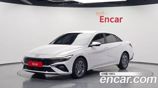 HYUNDAI AVANTE HYBRID — из Кореи под ключ