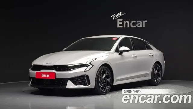 KIA K5 — из Кореи под ключ