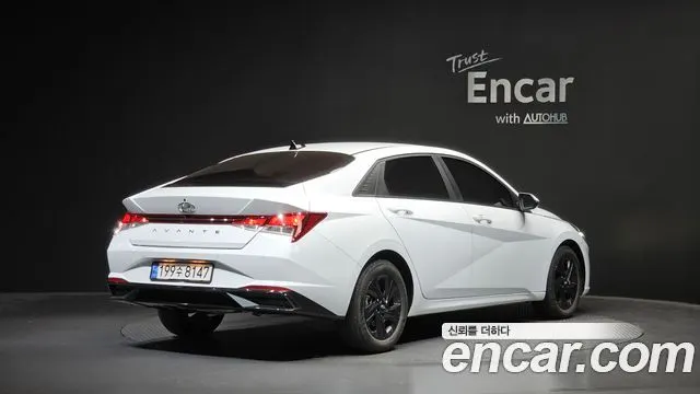 HYUNDAI AVANTE — из Кореи под ключ