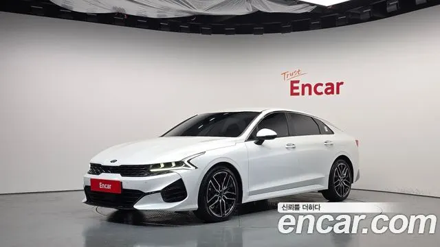 KIA K5 — из Кореи под ключ